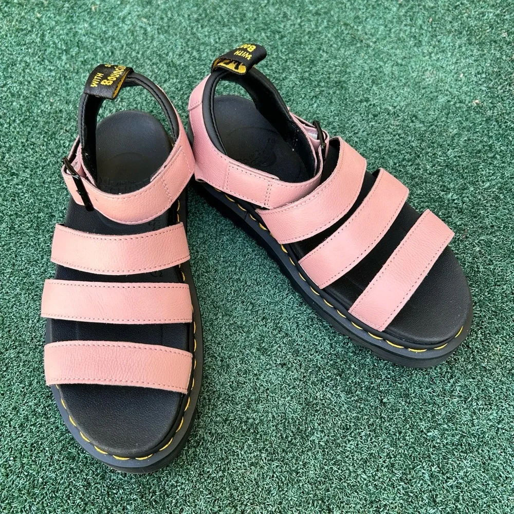 NWT Dr. Martens Blaire Strap Sandal Pisa Leather Peach Pink Beige 8